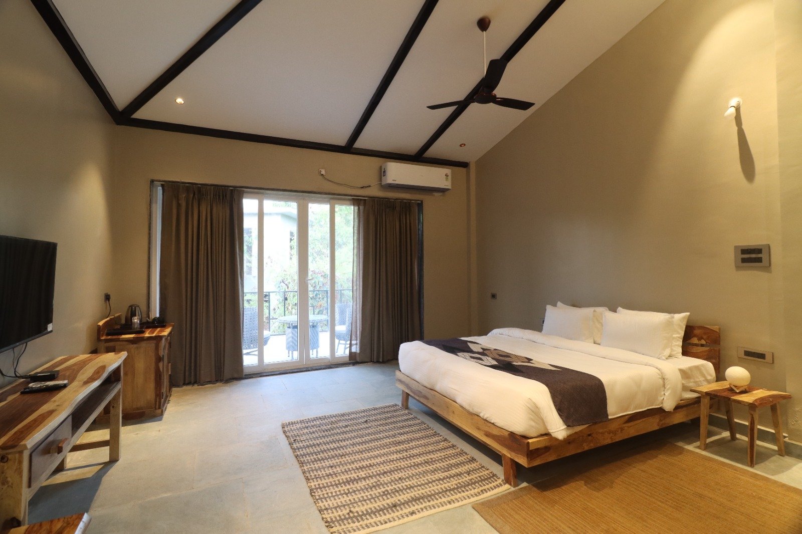 Complimentary Room Offer